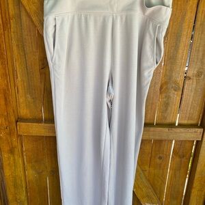 Athleta Size 1x Dove Gray Relaxed Fit Wide Leg Trousers